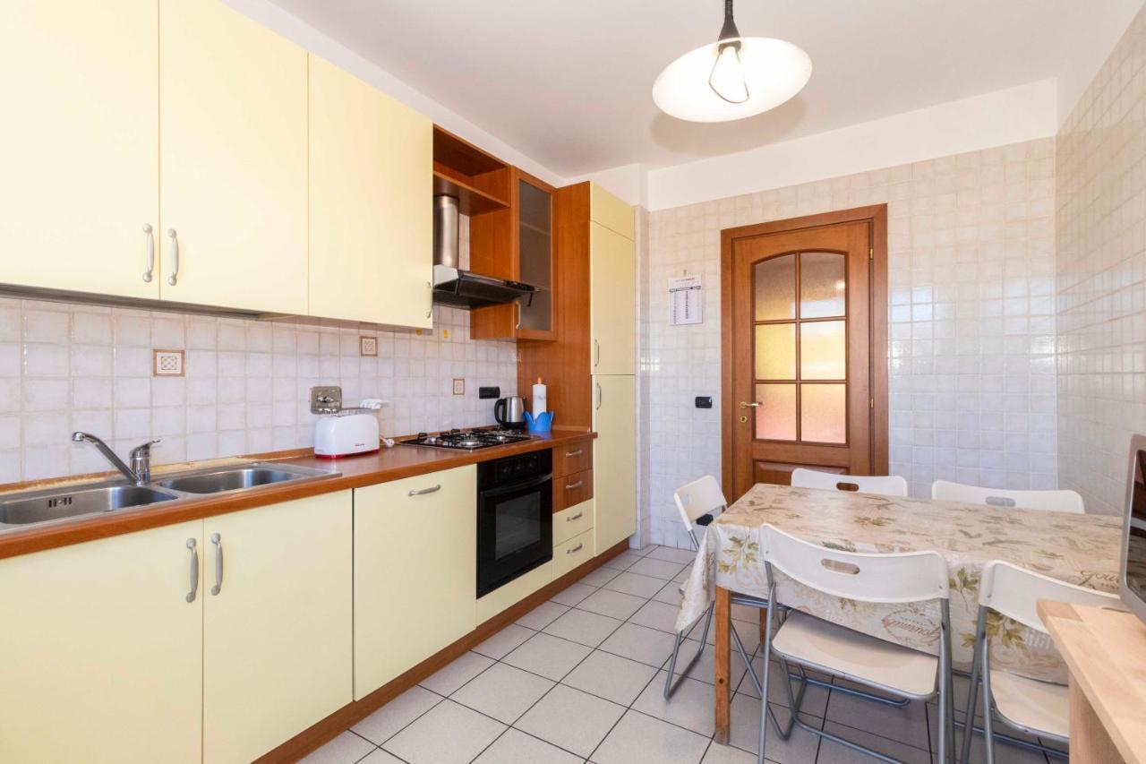 Cozy&Spacious Apt 2 Min Walk From The Tram Stop! Apartment ตูริน ภายนอก รูปภาพ