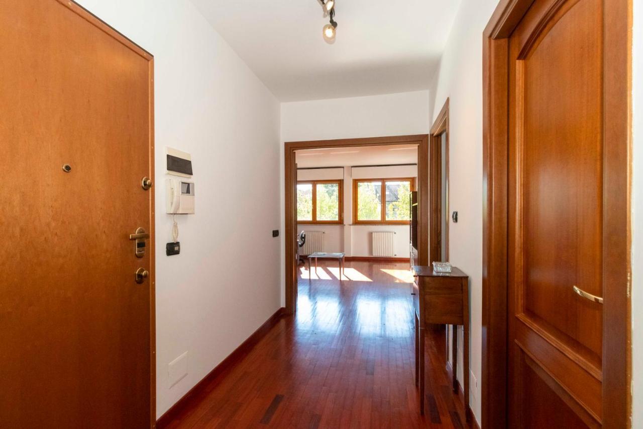 Cozy&Spacious Apt 2 Min Walk From The Tram Stop! Apartment ตูริน ภายนอก รูปภาพ