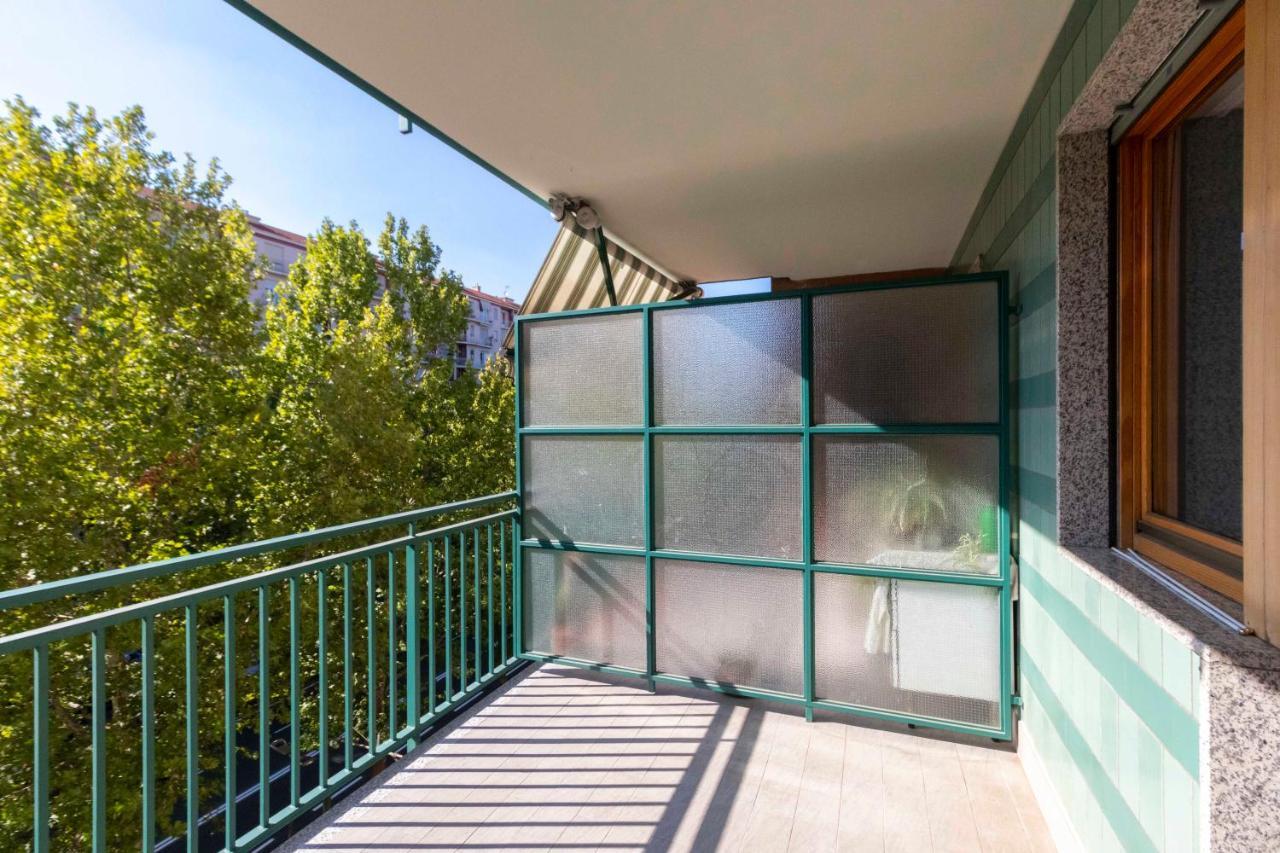 Cozy&Spacious Apt 2 Min Walk From The Tram Stop! Apartment ตูริน ภายนอก รูปภาพ