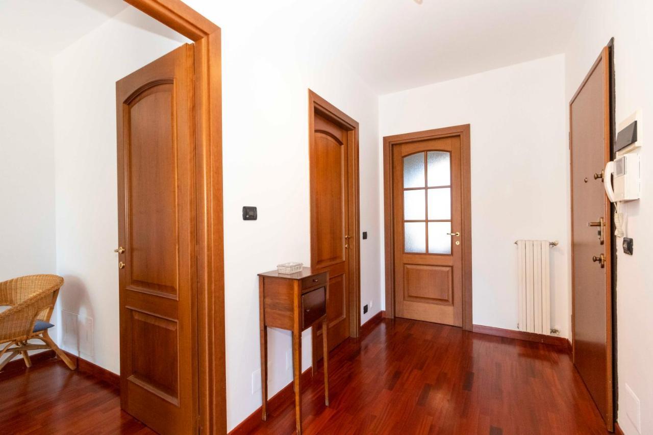 Cozy&Spacious Apt 2 Min Walk From The Tram Stop! Apartment ตูริน ภายนอก รูปภาพ